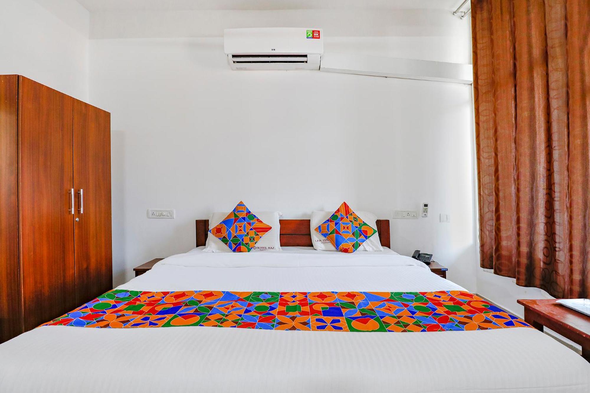 Fabhotel Raj Residency - 1Km From Madikeri Fort Exterior photo
