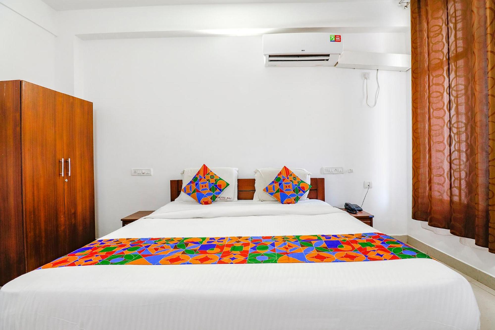 Fabhotel Raj Residency - 1Km From Madikeri Fort Exterior photo